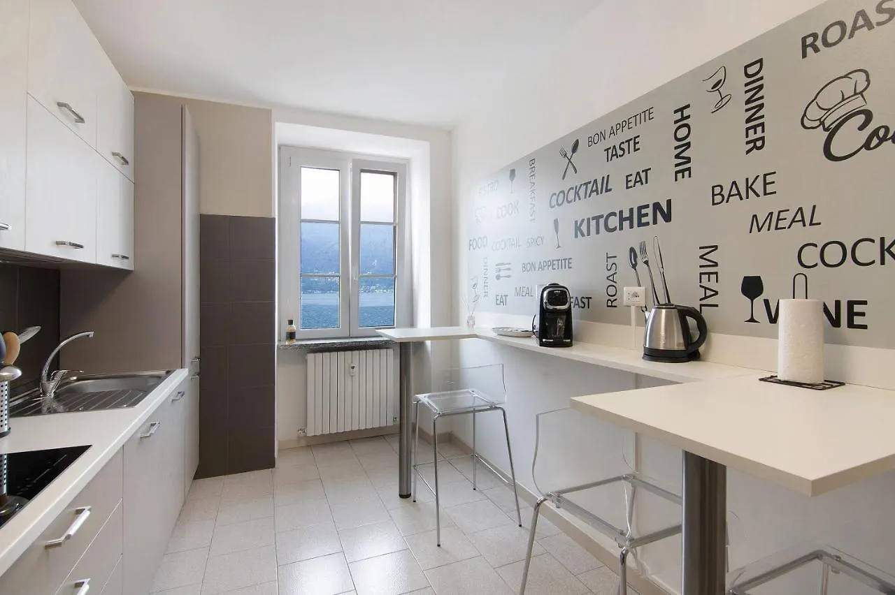 Colico Center Apartment Italy