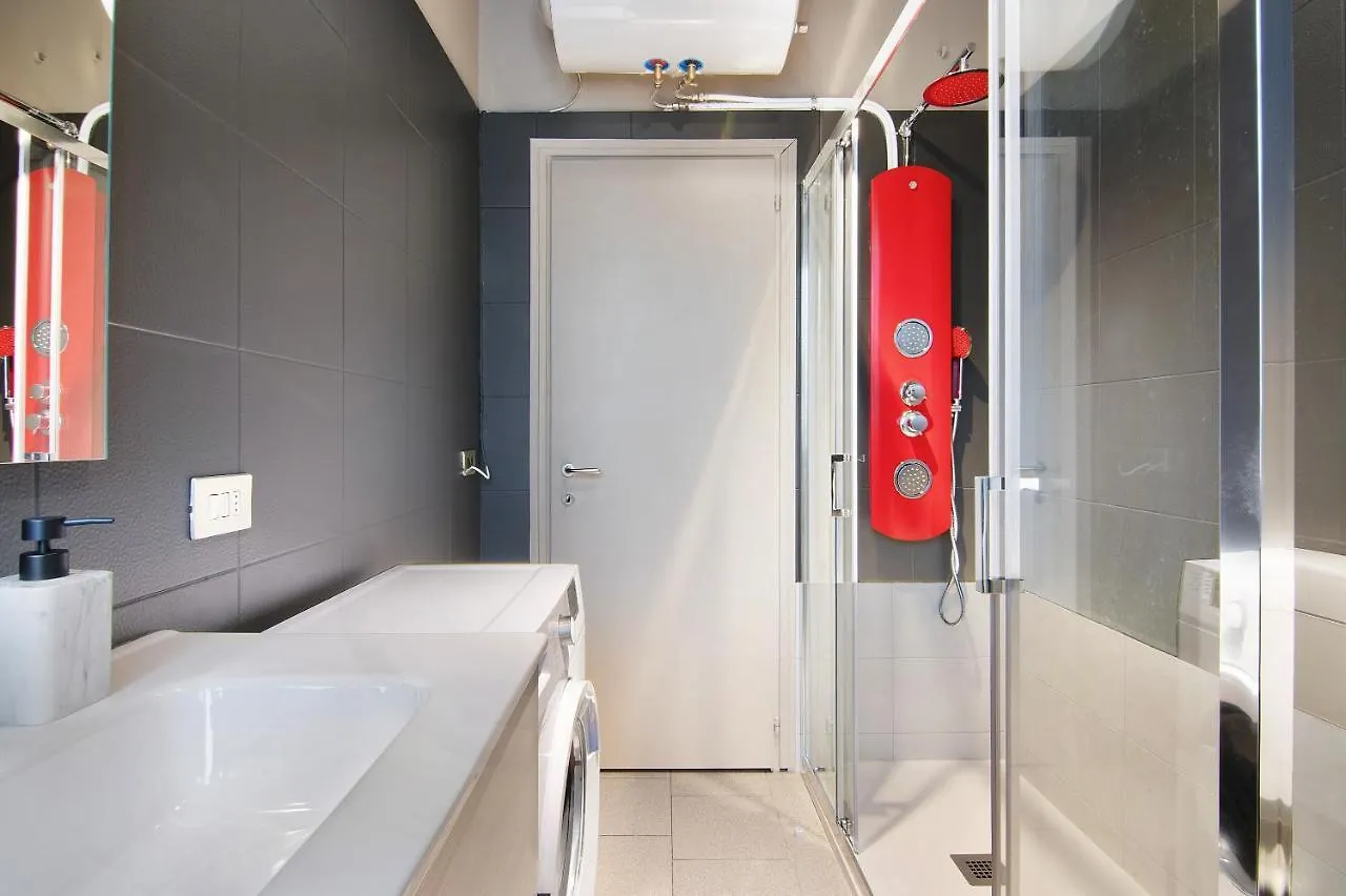 Colico Center Apartment