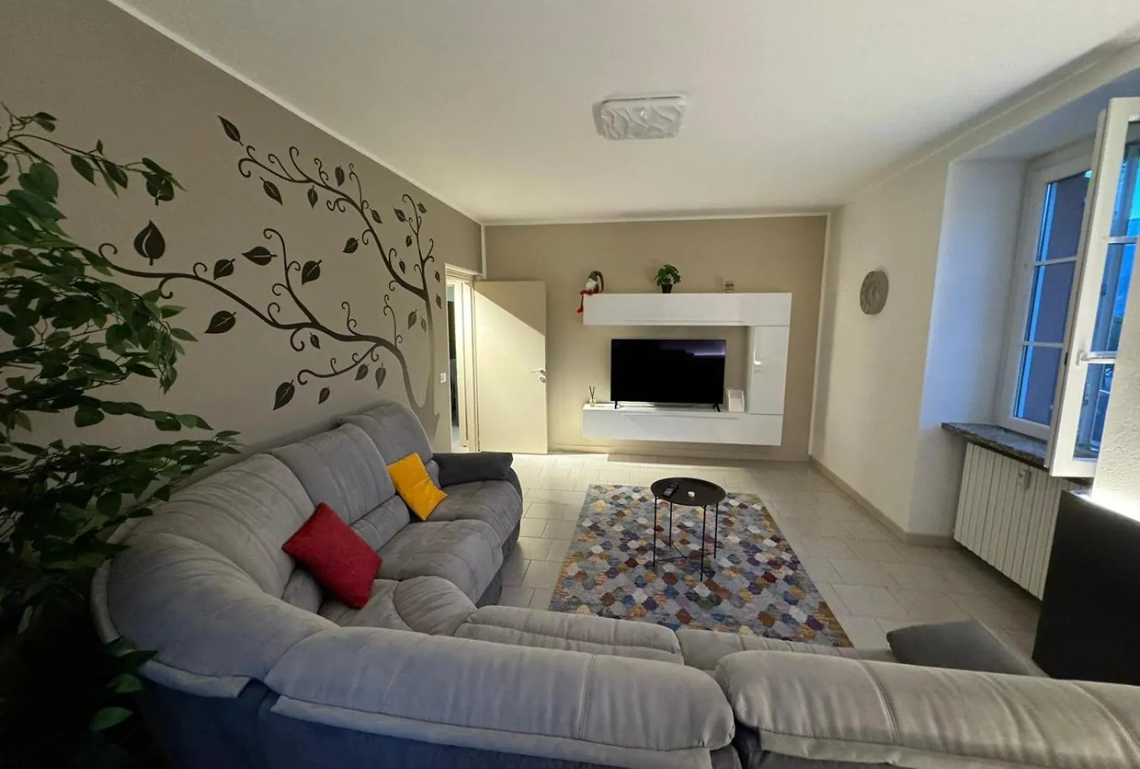 Colico Center Apartment